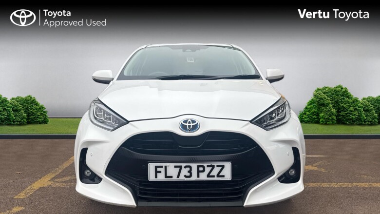 Toyota Yaris 1.5 Hybrid Design 5dr CVT Hybrid Hatchback
